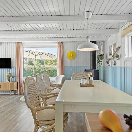 Feriehus Hyggeligt Hjem I Med Wifi Juelsminde (Hedensted)